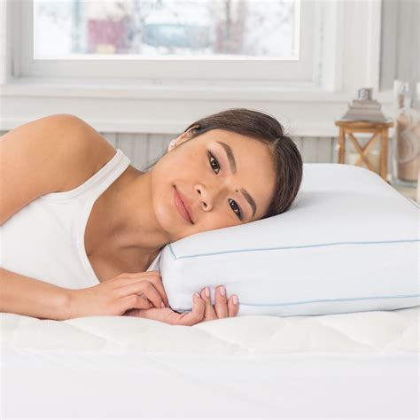 Modern Sleep Cool Sleep Ventilated Gel Memory Foam Gusseted Pillow