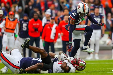 First Half Photos Auburn Football Vs Western Kentucky Sports