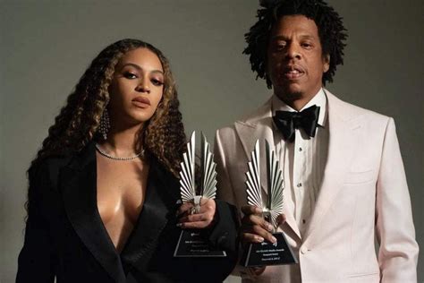 Beyoncé Honors Her Late Uncle Who Battled Hiv At Glaad Media Awards