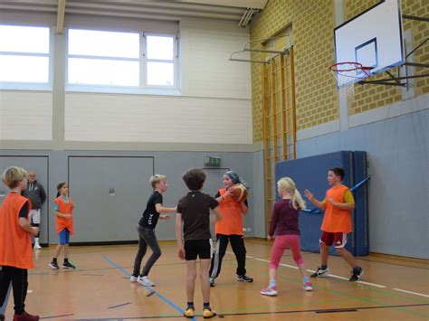 Projekt Basketball Grundschule Groß Kummerfeld