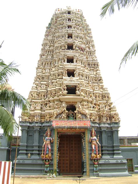 Filematale Sri Muttumariyammankovil 108 Feet Tower Wikimedia Commons