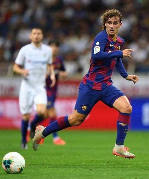 Fifa 2021 antoine griezmann skills and celebrations fifa 21 griezmann goals and skills #fifahub #fifa2021. Griezmann durant le match contre Chelsea Barca :1 Chelsea ...