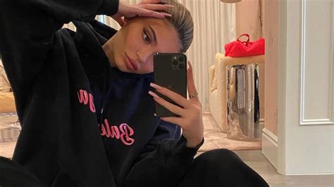 Kylie Jenner Slammed For Saying Shes Bored Amid Social Distancing