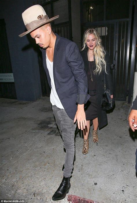 Ashlee Simpson Vamps It Up In All Black Ensemble With Husband Evan Ross Evan Ross Leopard Print