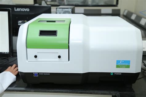 Fluorescence Spectrophotometer