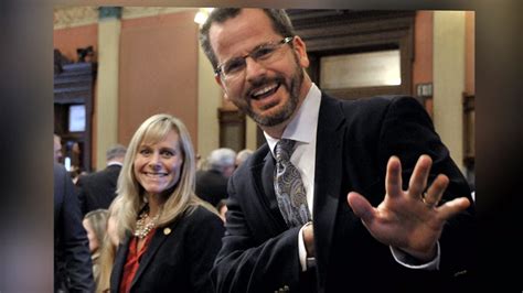 In Bizarre Political Scandal Michigan Lawmakers Refuse To Resign After