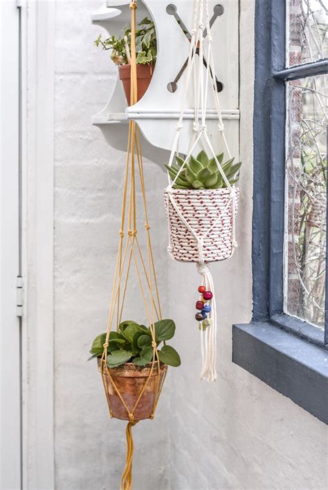 Diy suede macrame plant holder: How to make a simple macrame plant hanger with Hobbycraft ...