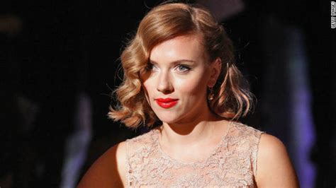 Johansson Defends Privacy After Nude Photos Posted Online