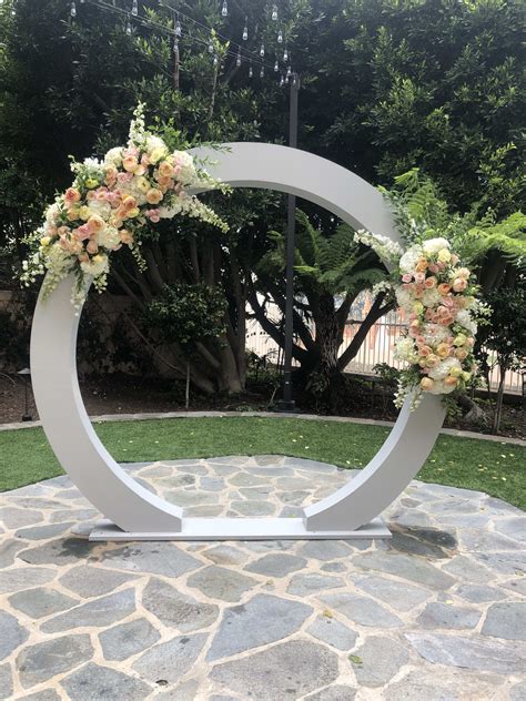 Wedding Arch Wa2 In Los Angeles Ca Effusive Flowers