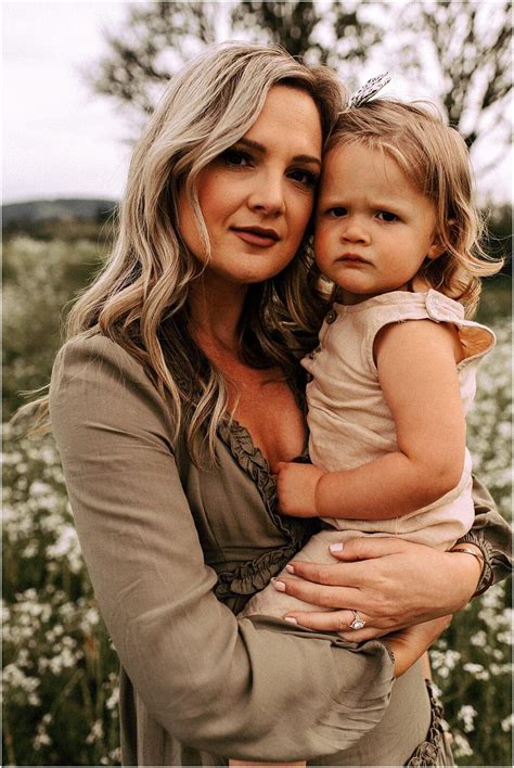 Spring Mommy And Me Wildflower Field Session — Nicole Briann Photo Mommy Daughter Pictures