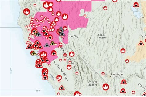 Maps See Where Wildfires Are Burning And Whos Being Evacuated In The