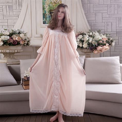 2017 Womens Nightgowns Stripes Sweat Cute Sleepwear Korean Girls Lace Plus Size Leisure Cotton