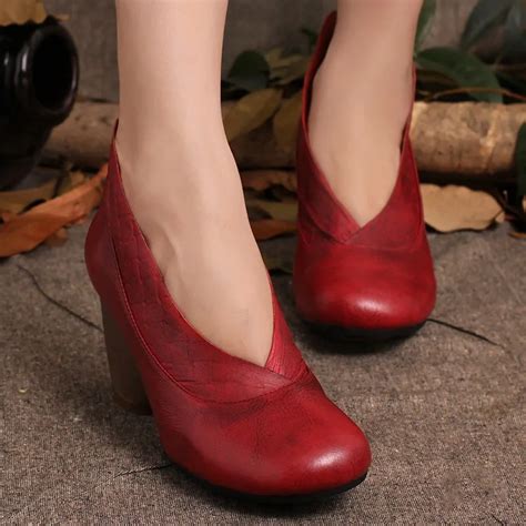 2017 Retro Style Handmade Shoes Women Chunky Heels Pumps Round Toe High