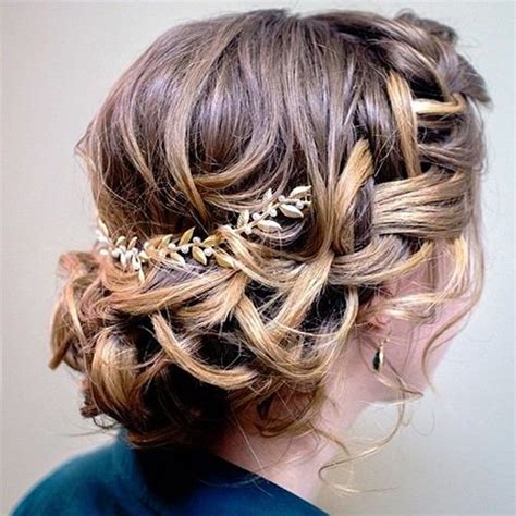It became popular in the 1990s and remains so to this day. 30 Super Gorgeous Bridesmaid Hairstyles That Would Wow The ...