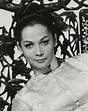 The "Chinese Bardot": 40 Glamorous Photos of Nancy Kwan in the 1960s ...