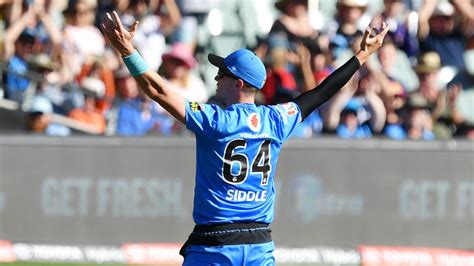 Bbl Adelaide Strikers Smash Woeful Melbourne Renegades The Advertiser