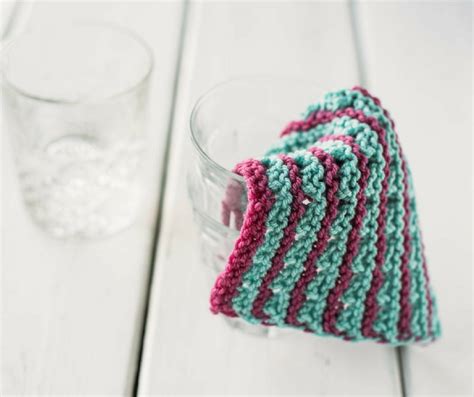 12 Knit Dishcloth Patterns For Beginners