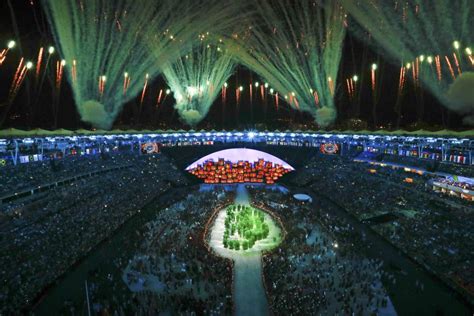 Σήμερα ξεκινά και επίσημα η αγωνιστική δράση των ολυμπιακών αγώνων του τόκιο, καθώς θα διεξαχθούν τα πρώτα αγωνίσματα μετά την τελετή έναρξης . Ολυμπιακοί Αγώνες στο Ρίο: Ολόκληρο το τηλεοπτικό ...