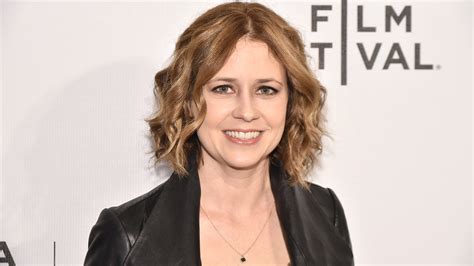 Jenna Fischer Donates Money From Depauw Event To Naacp Other Groups Fighting Discrimination