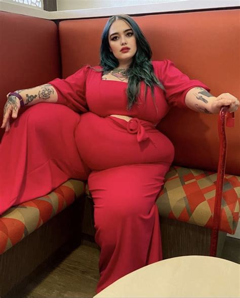 Ask A Fat Model Actress Plus Size Model Lilith Fury Body