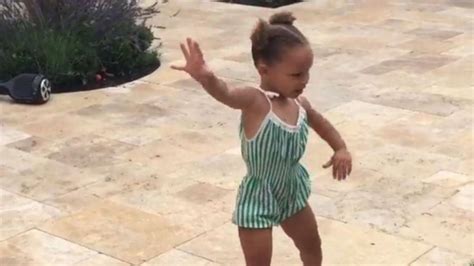 Riley Curry Does The Whip And Nae Nae On Her Third Birthday Sporting News