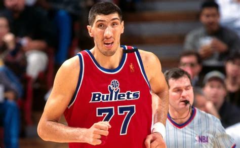 Bine ai venit pe pagina mea oficiala de facebook! Gheorghe Muresan, el jugador que venció la carrera de la ...