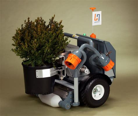 Harvest Automation Markets The Hv 100 Mobile Robot Which Moves Potted