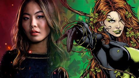 First Look At Batwomans New Take On Poison Ivy Murphys Multiverse