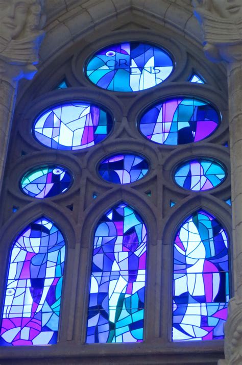 Stained Glass Designs Stained Glass Art Stained Glass Windows Gaudi Architecture Gaudi