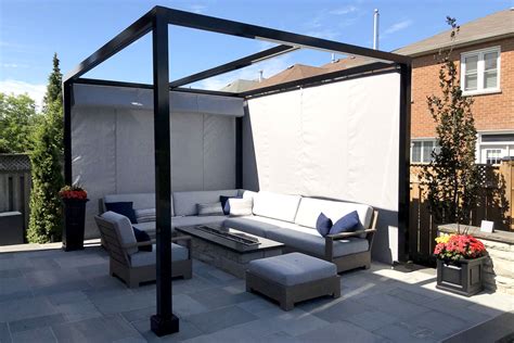 Retractable Shade Structure, Vaughan - ShadeFX
