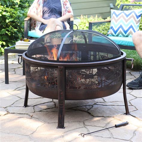 Sunnydaze Northwoods Fishing Fire Pit With Spark Screen 30 Diameter