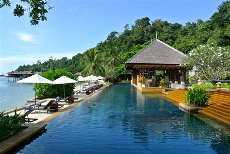 This romantic resort in malaysia has fantastic views of the petronas twin towers and is right by the convention centre. Pangkor Laut Resort | Hotels, resorts, Beach hotels, Malaysia