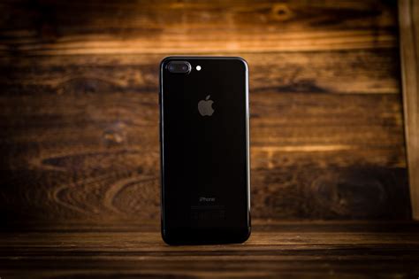 In Pictures The Black Iphone 7 And Jet Black Iphone 7 Plus