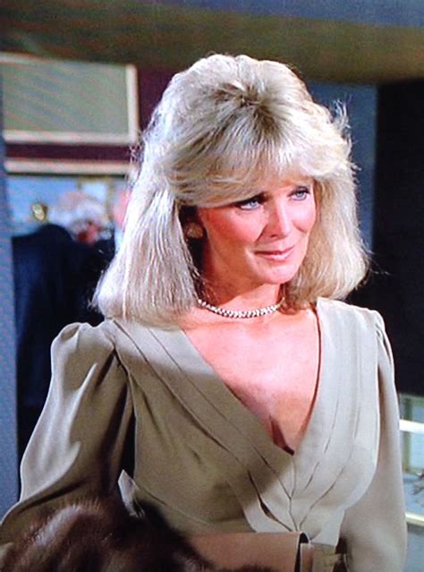 Dynasty Fashion Linda Evans Iconic Women Glamour