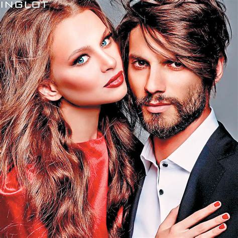 « renos giampouras photography » ρένος γιαμπουράς ☎ 6980 670401 ☎ 6976 697103. Γιώργος Καράβας : Ενας πάτερ φαμίλιας στις διεθνείς πασαρέλες