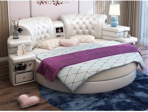 Bedroom With Round Bed 150 Amazing Round Circle Bed Ideas That Will
