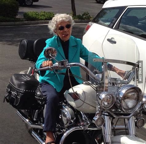 This 106 Years Old Lady Rode On Her Motorbike She Looks So Great