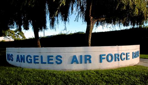 Los Angeles Air Force Base In El Segundo Declared ‘all Clear After 4