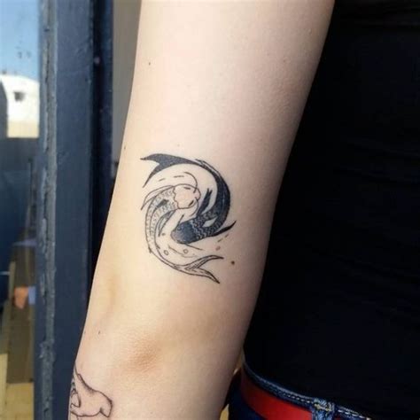 Koi Fish Tattoo On The Arm Pisces Tattoos Pattern