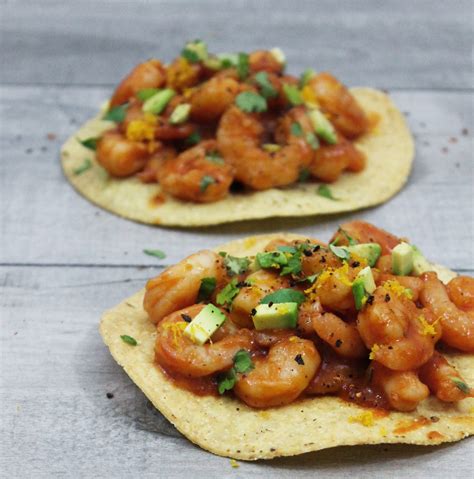 Camarones a la diabla cooked a fiery, smoky pepper sauce are sure to rock your taste buds. Camarones A La Diabla (Spicy Mexican Shrimp) Tostadas - Growing Up Bilingual