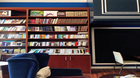 Public libraries you never knew existed in Dubai - ReviewAE