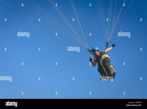 Parachute Fly Man Hi Res Stock Photography And Images Alamy