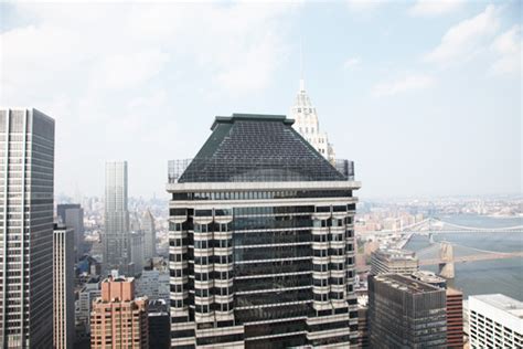 Deutsche Bank Completes Worlds Tallest Roof Mounted Solar Array In Nyc