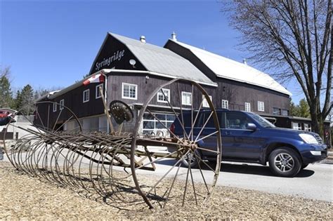 Barnside pickup: Popular Milton farm switches to contactless curbside ...