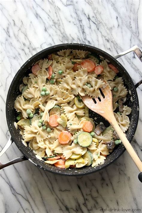 Recipes that are low in cholesterol, but still have flavor. Low-Fat Pasta Primavera » Eat. Drink. Love. | Low fat pasta primavera, Low fat pasta, Fat free ...