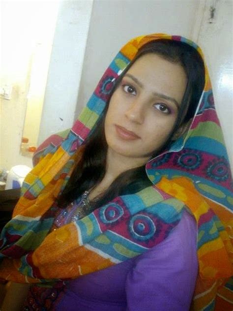 beautiful desi sexy girls hot videos cute pretty photos desi lovely pakistani housewife new