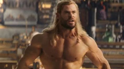 Chris Hemsworth Bares All To Hans About His Naked Thor Scenes The