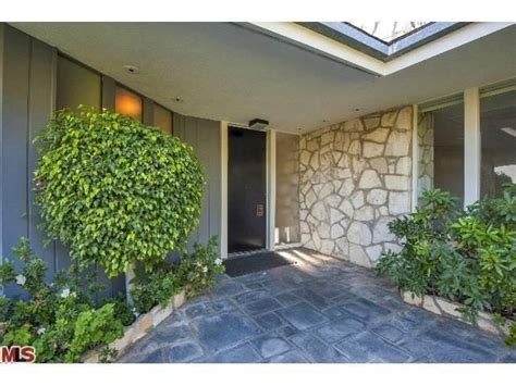 Ronald Reagans General Electric Showcase House New To Market Curbed La Ronald Reagan Nancy