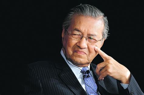 Perdana menteri malaysia adalah adalah kepala pemerintahan tertinggi di malaysia.perdana menteri memimpin cabang eksekutif pemerintah federal. Dorong Ekonomi UKM Malaysia, Perdana Menteri Malaysia ...