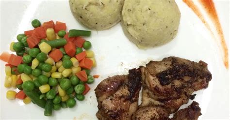 1/2kg paha ayam fillet sayuran seperti jamur, brokoli, wortel dsb. Resep Steak Ayam lada hitam oleh Anisa Hamdan - Cookpad